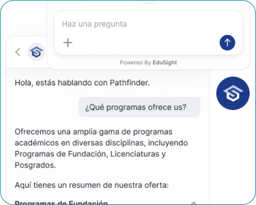 EduSight chatbot answering a prospective student's program question in Spanish